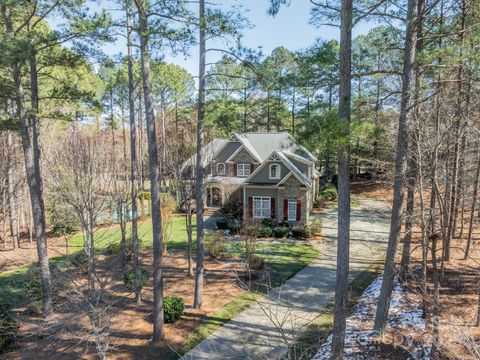4552 Sawgrass Court Denver NC 28037