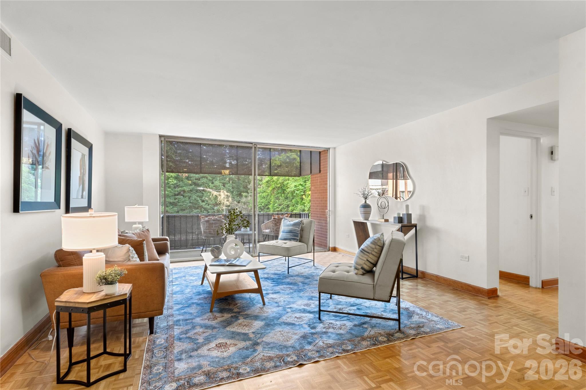 1300 Queens Road 309