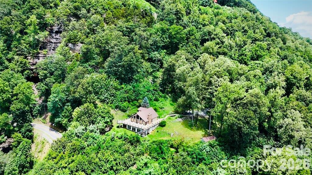 370 Mountain Side Drive