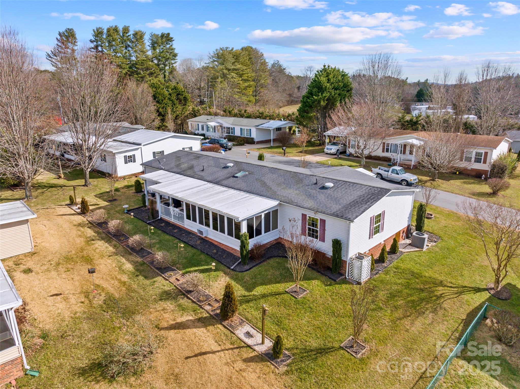 7 N Marjorie Lane