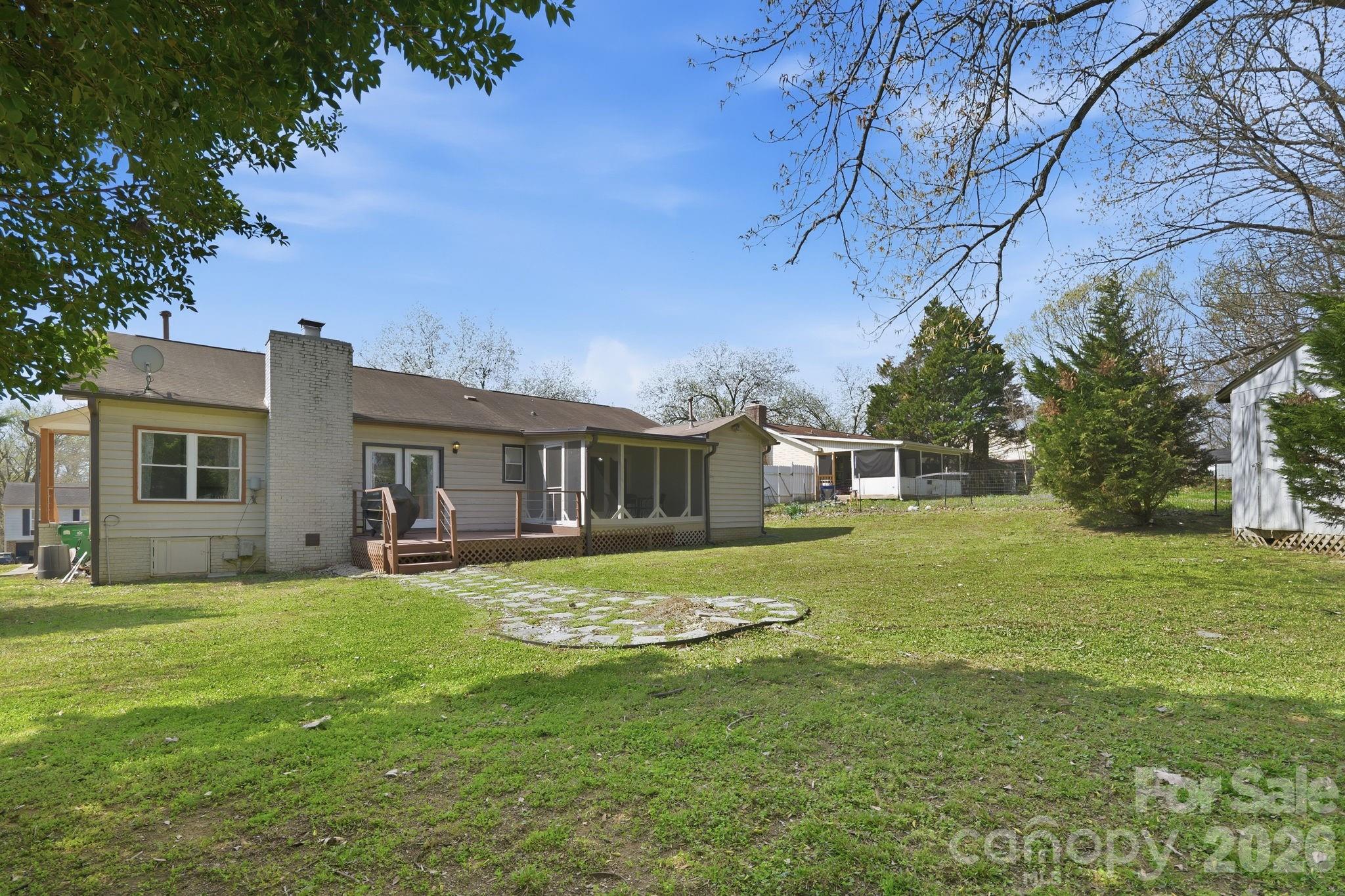 Walden on Carmel - Residential