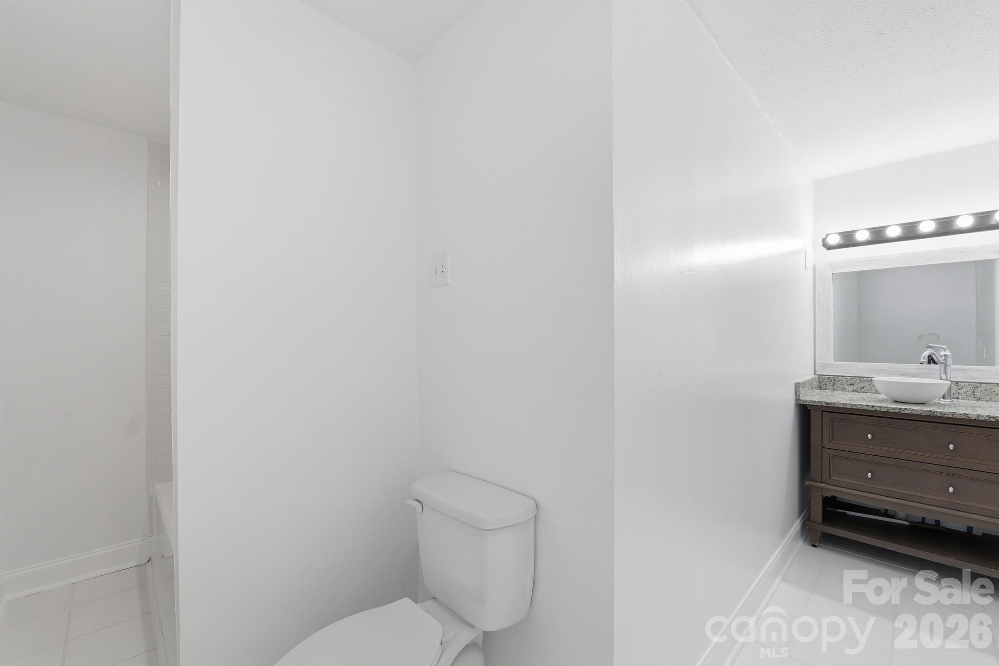 Walden on Carmel - Residential