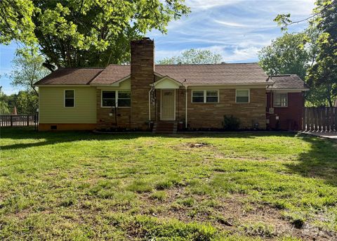 Photo of 991 Shearers Road, Mooresville, NC 28115 (MLS # 4370372)