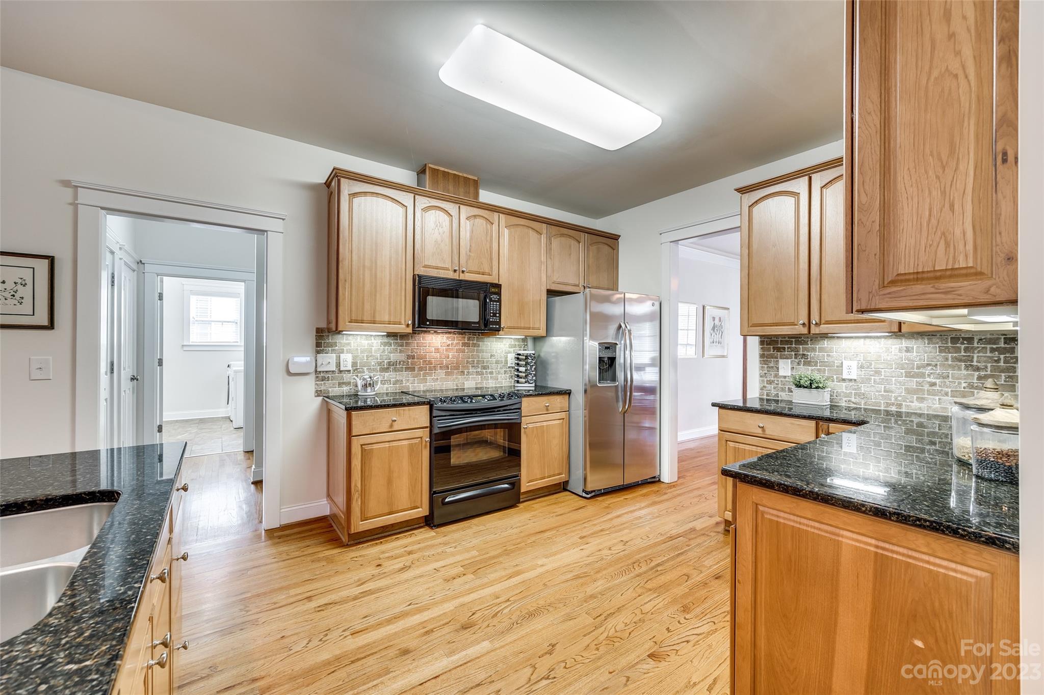 Lake Shore - Residential