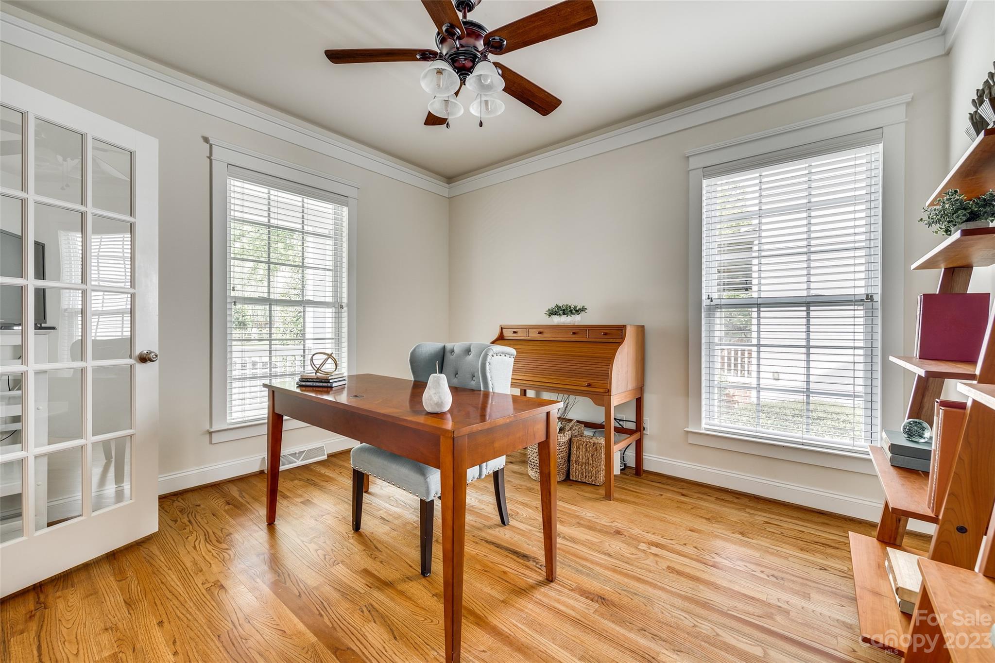 Lake Shore - Residential