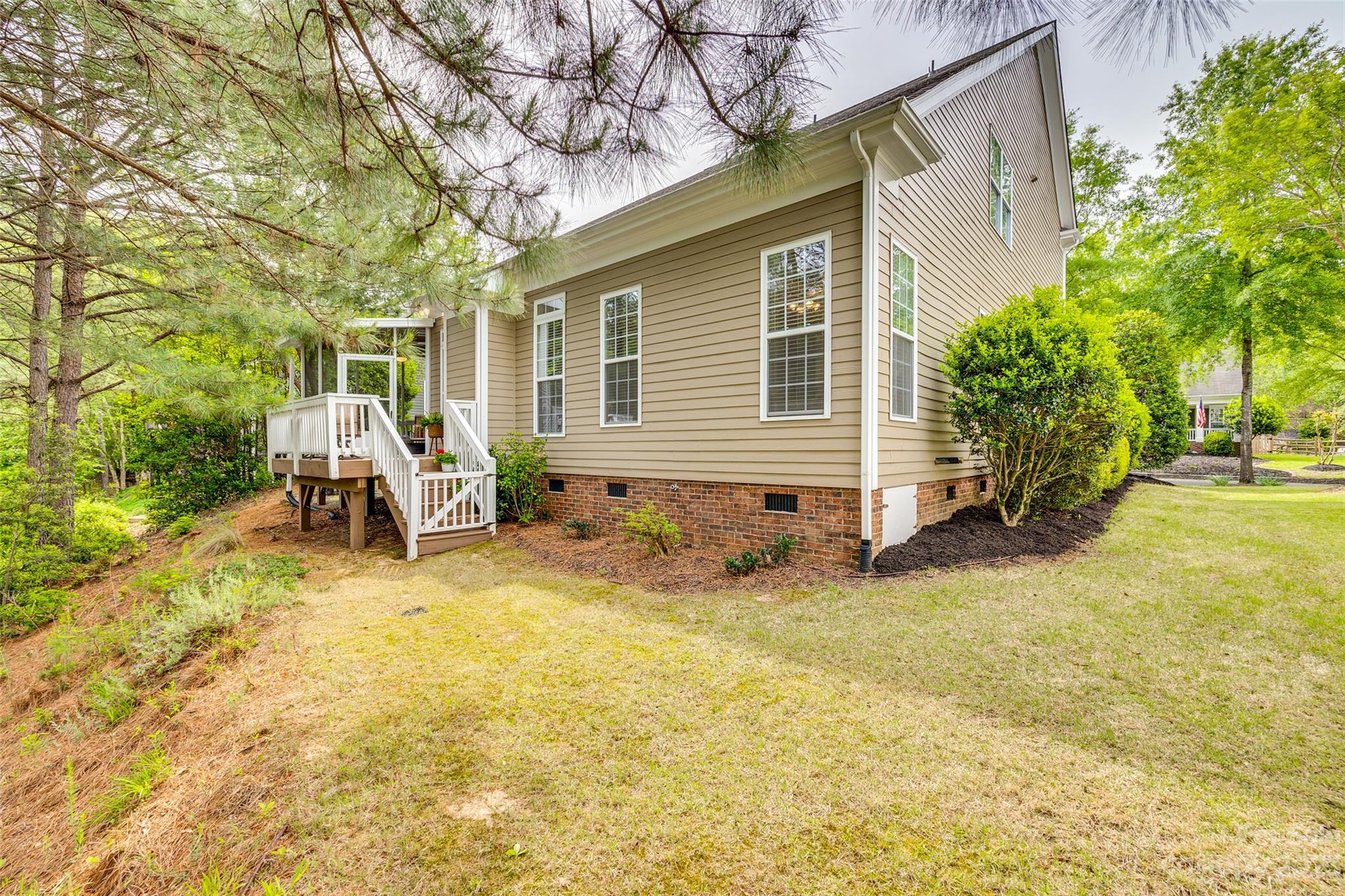 Lake Shore - Residential