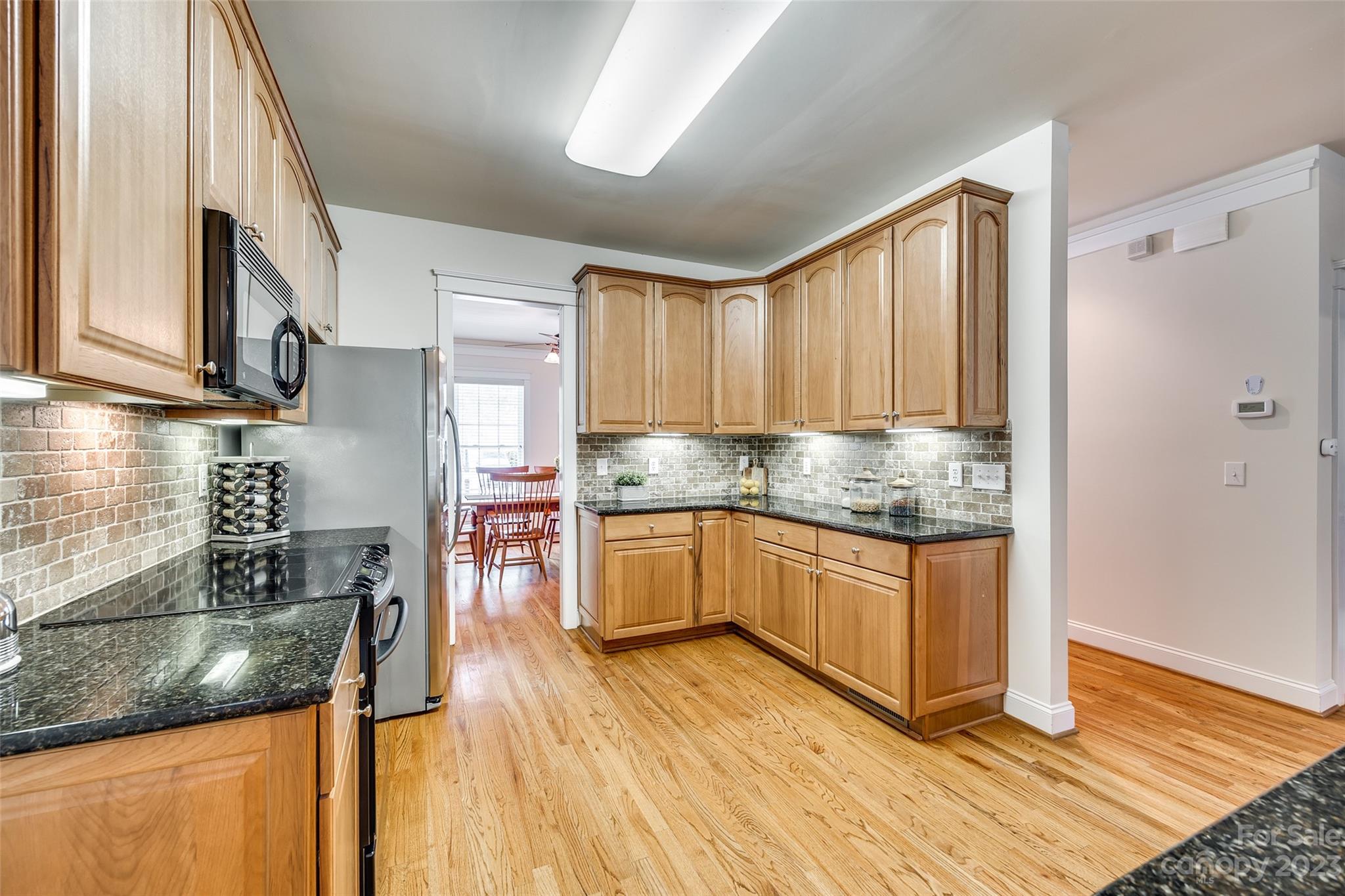 Lake Shore - Residential