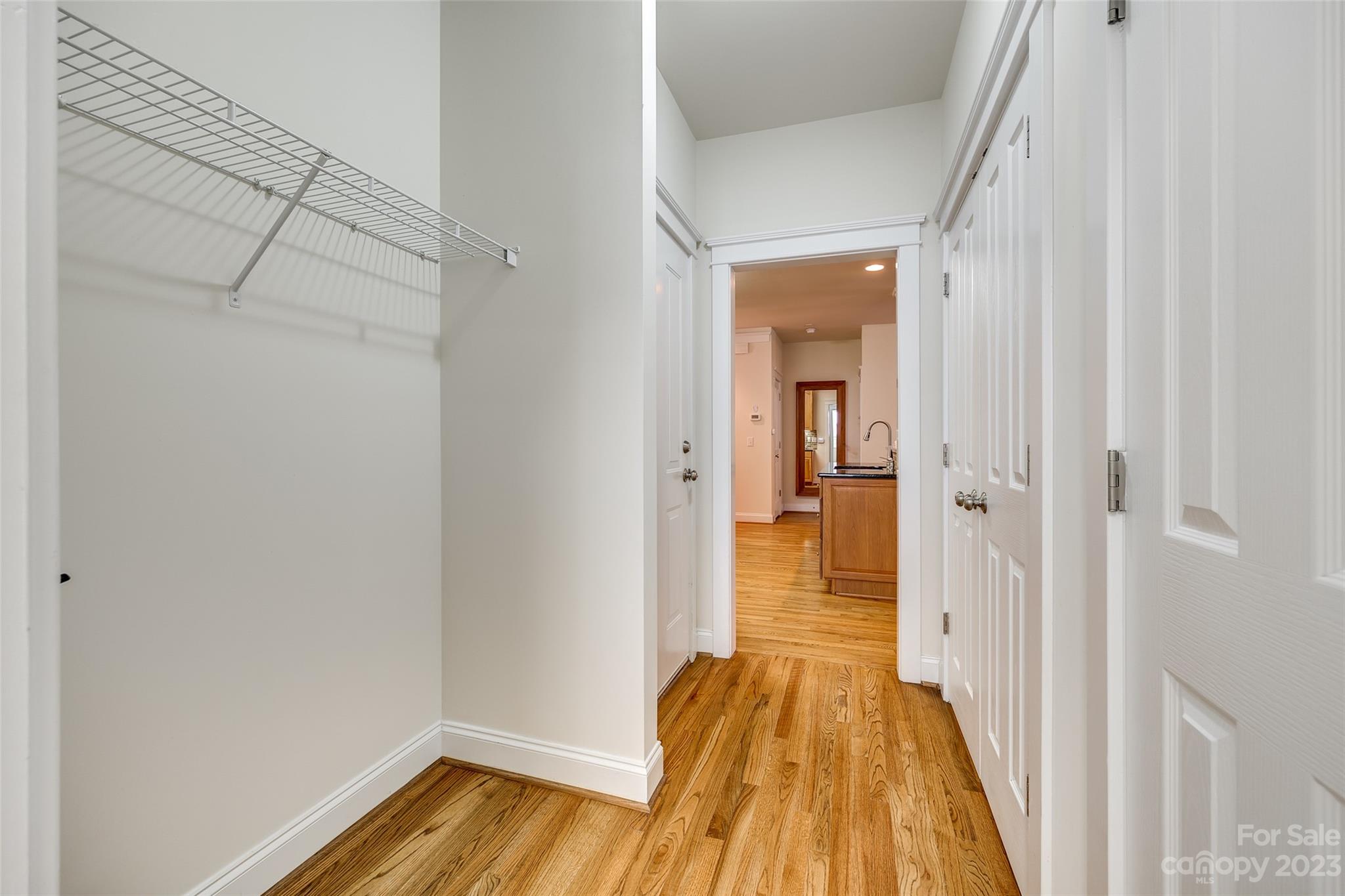 Lake Shore - Residential