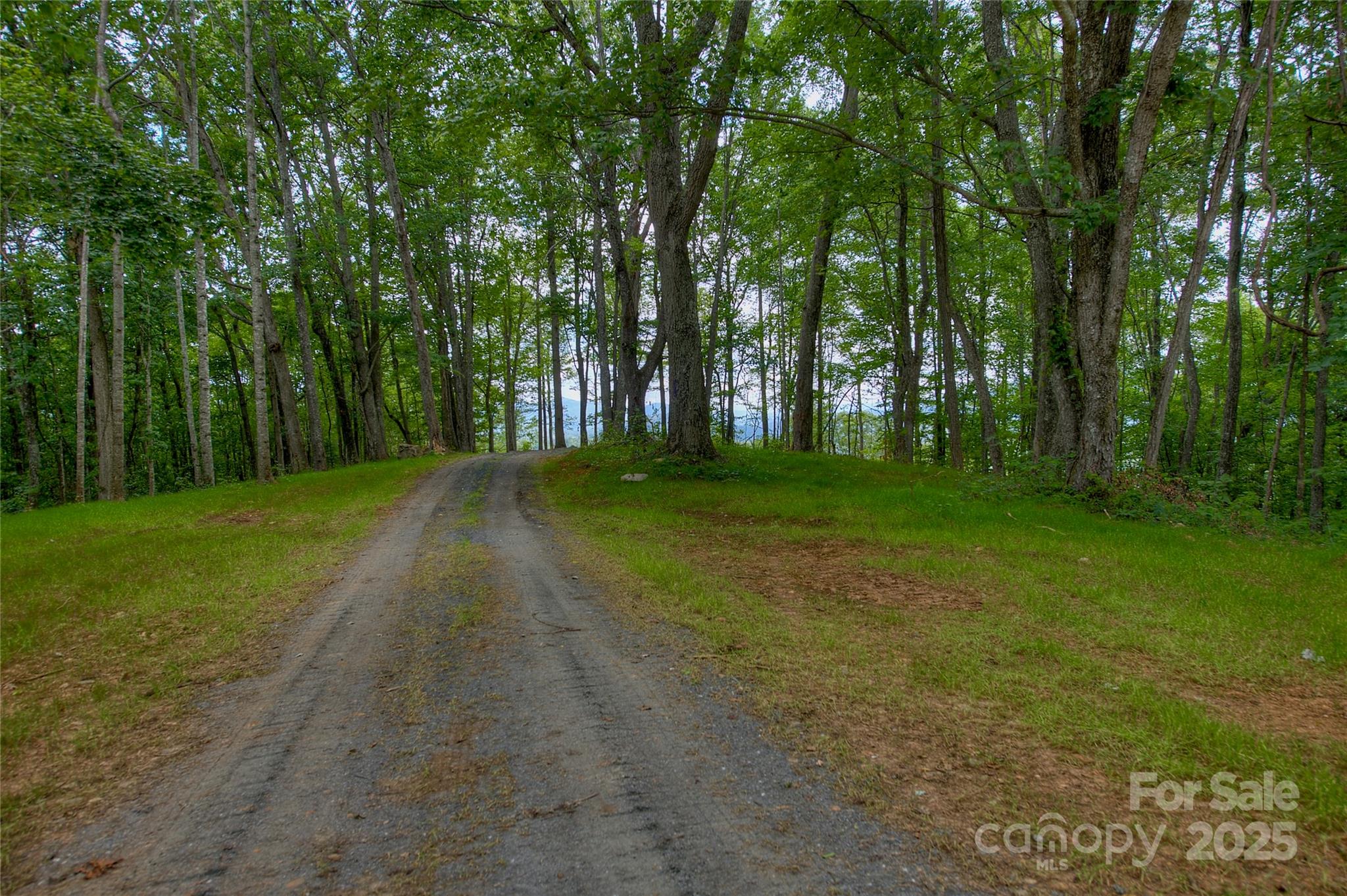 000 Charlie Woody Mountain Road