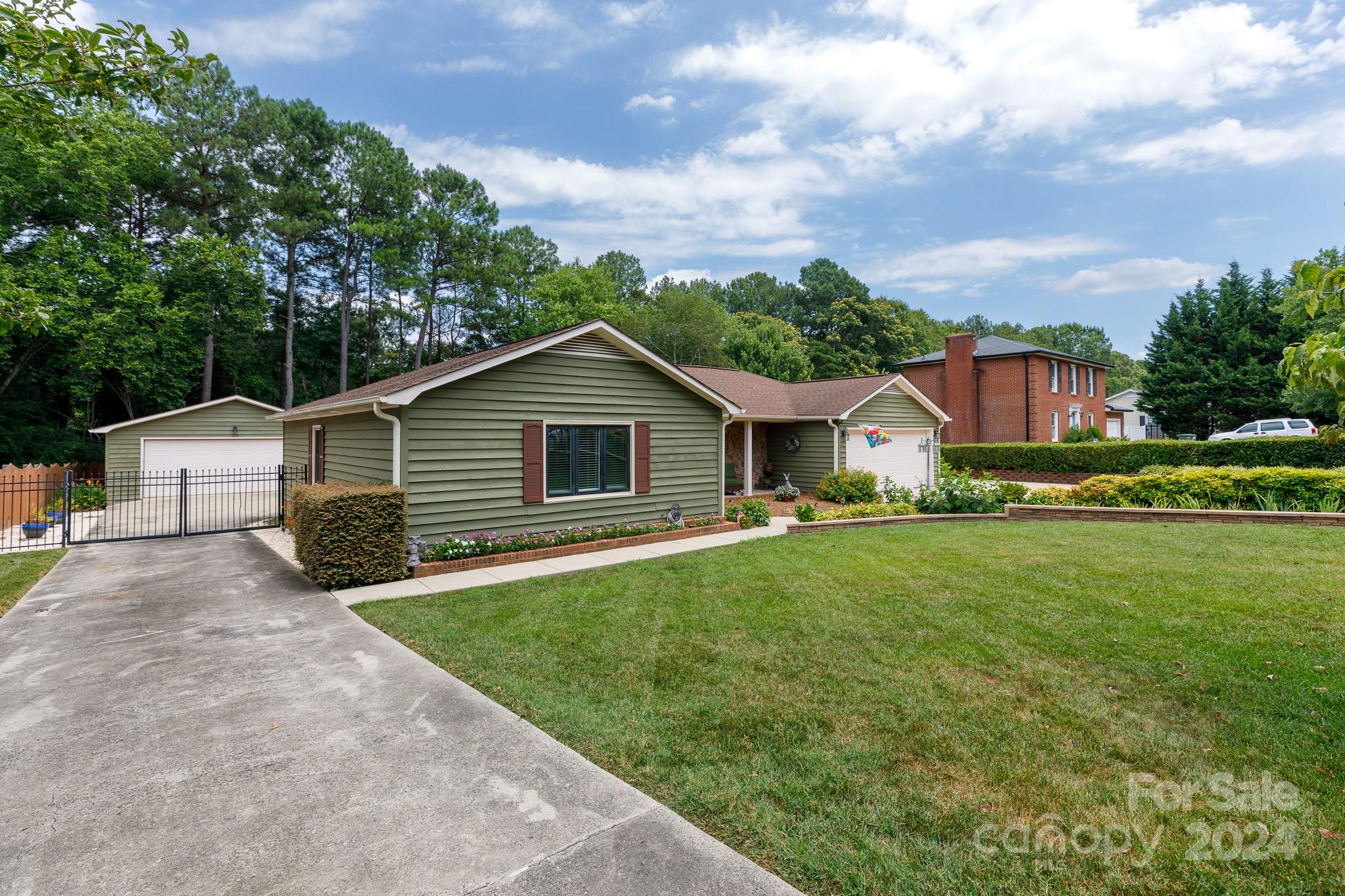 South Pines - Residential