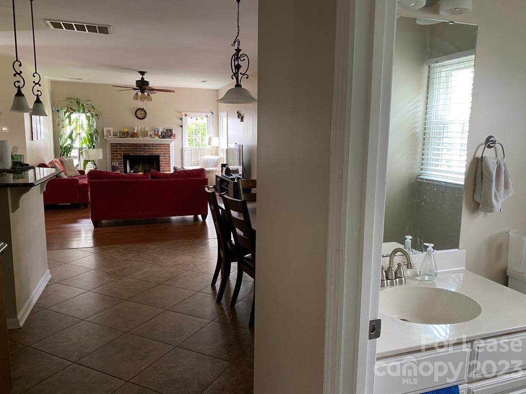 Landen Meadows - Residential Lease