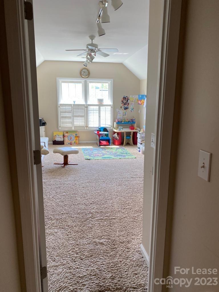 Landen Meadows - Residential Lease