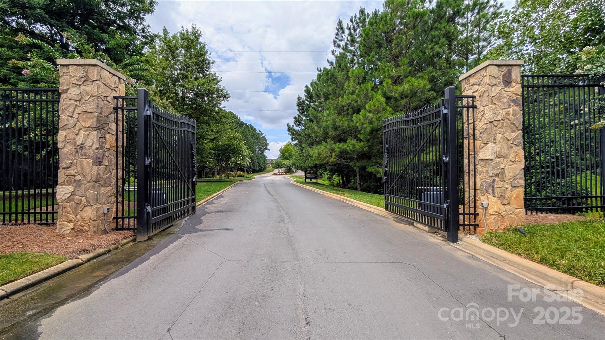 8090 Gulf Creek Road