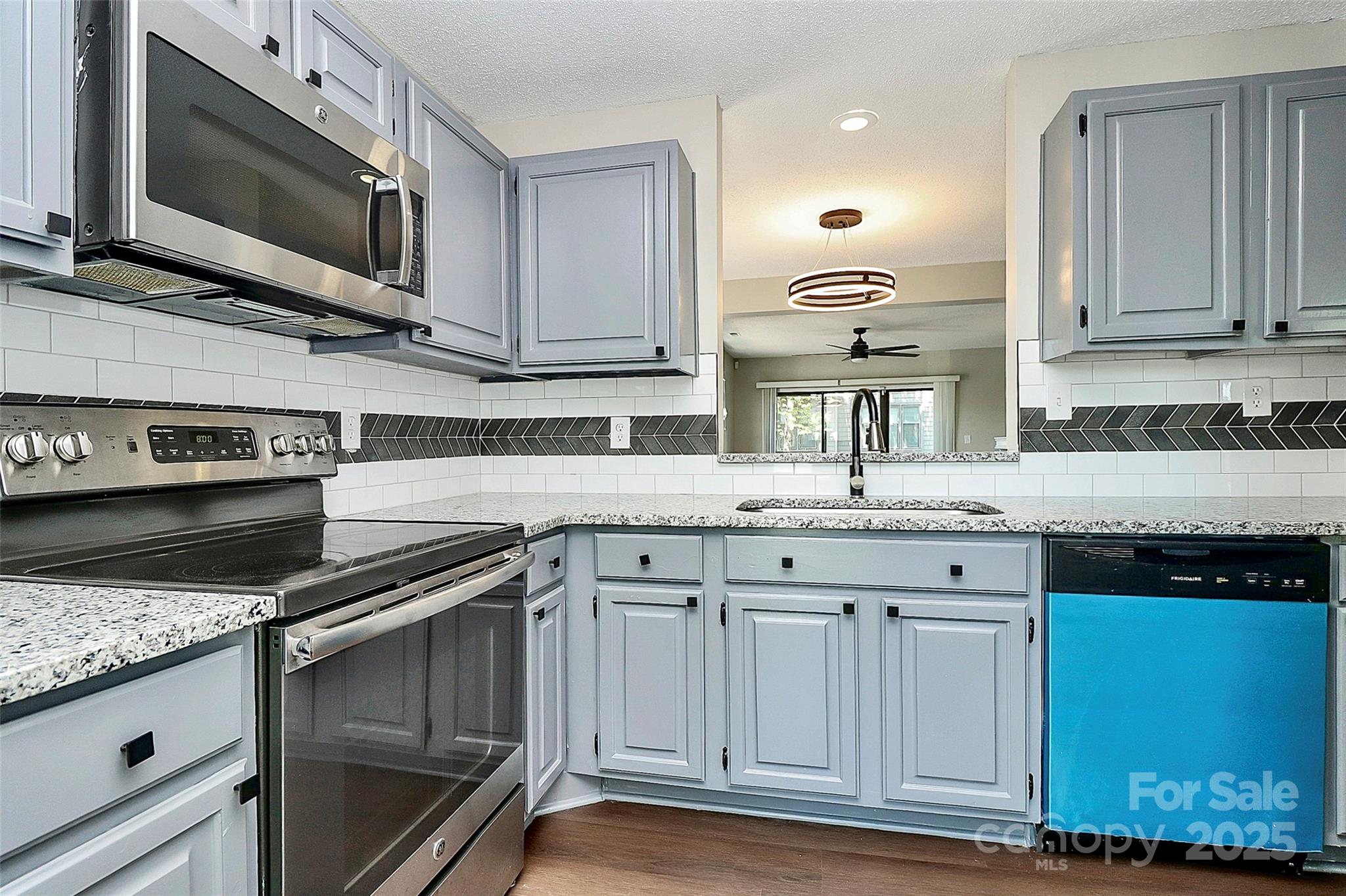 9035 J M Keynes Drive 39