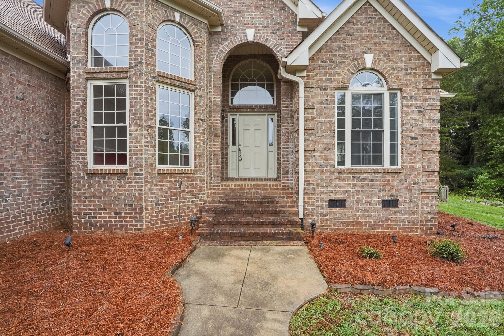 1099 Curve View Road