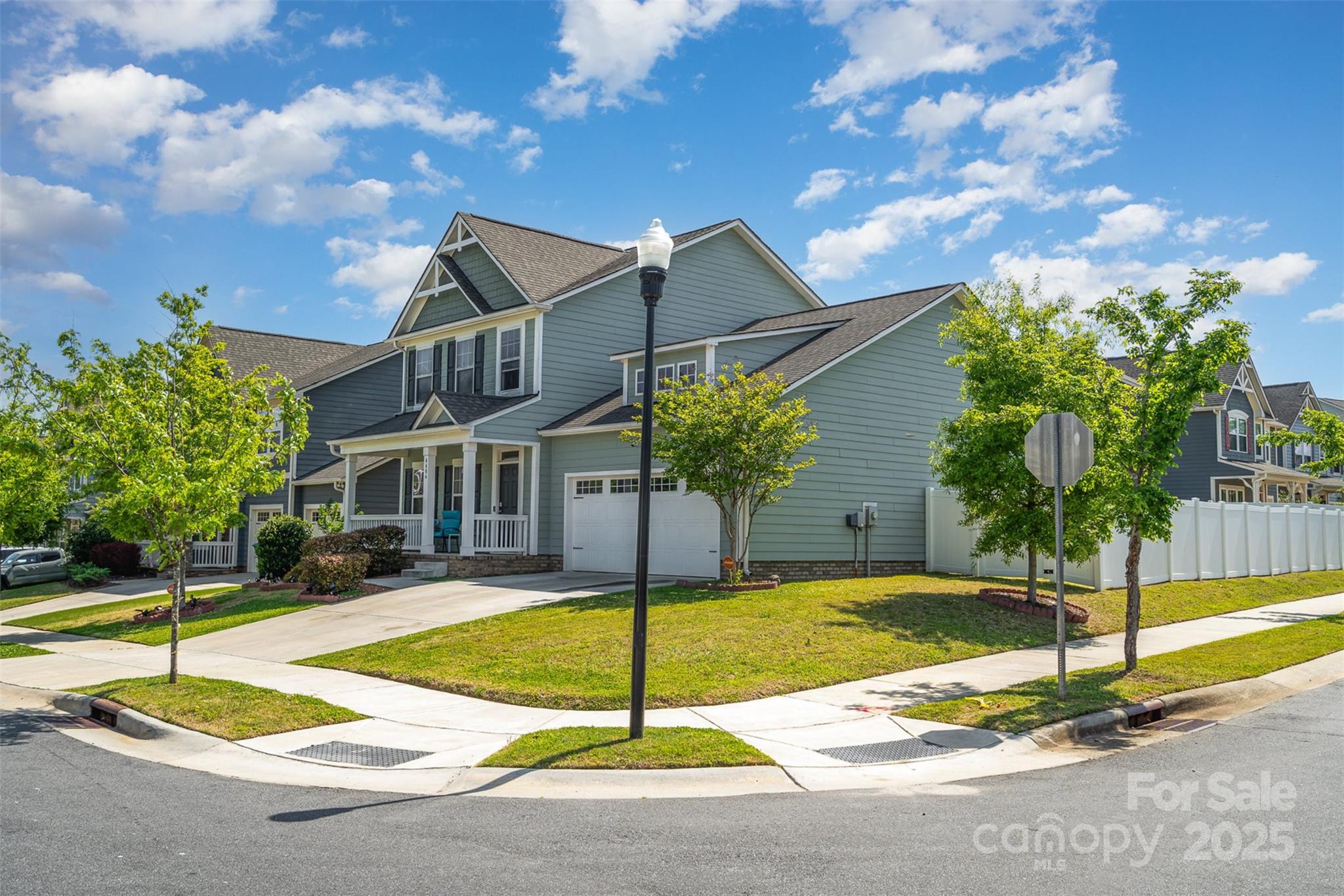 4406 Huntley Glen Drive
