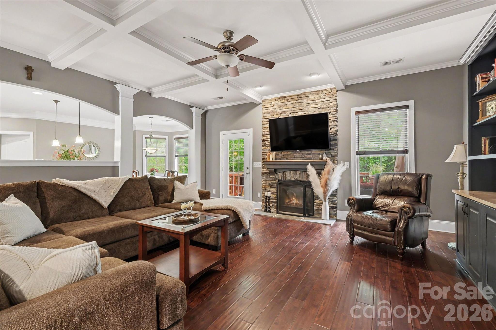 4004 Widgeon Way