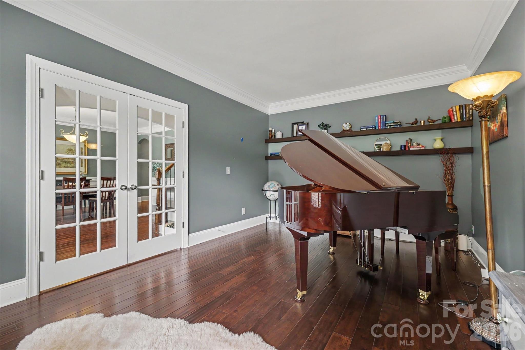 4004 Widgeon Way