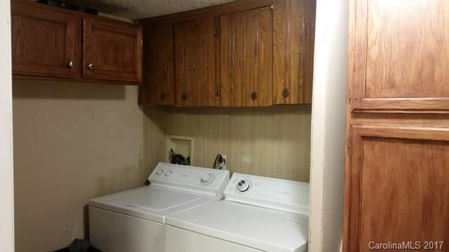 Pinebrook - Residential