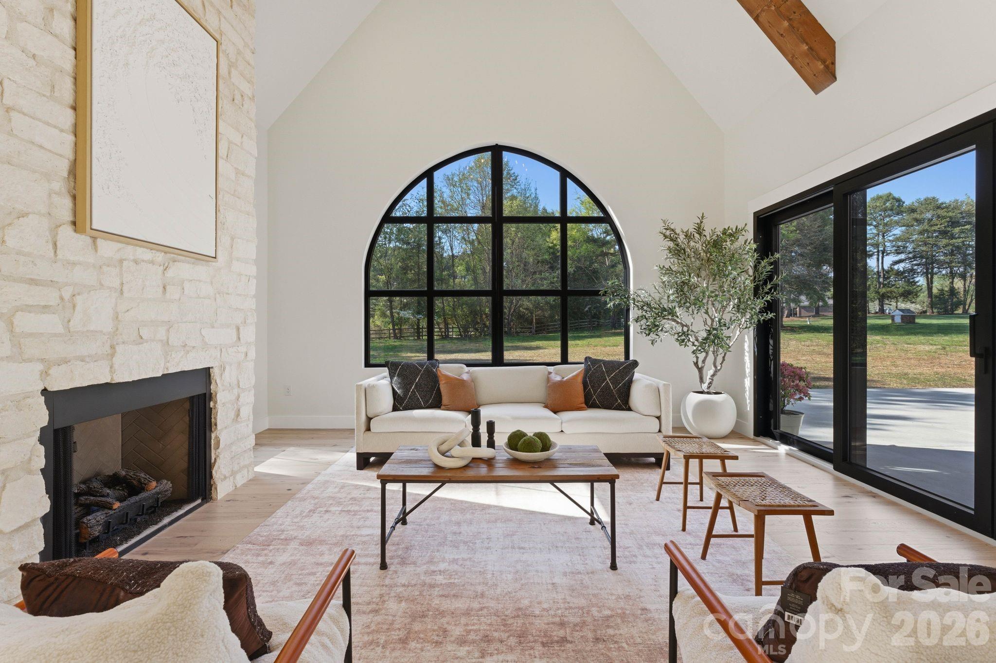 Queens Cove - Residential