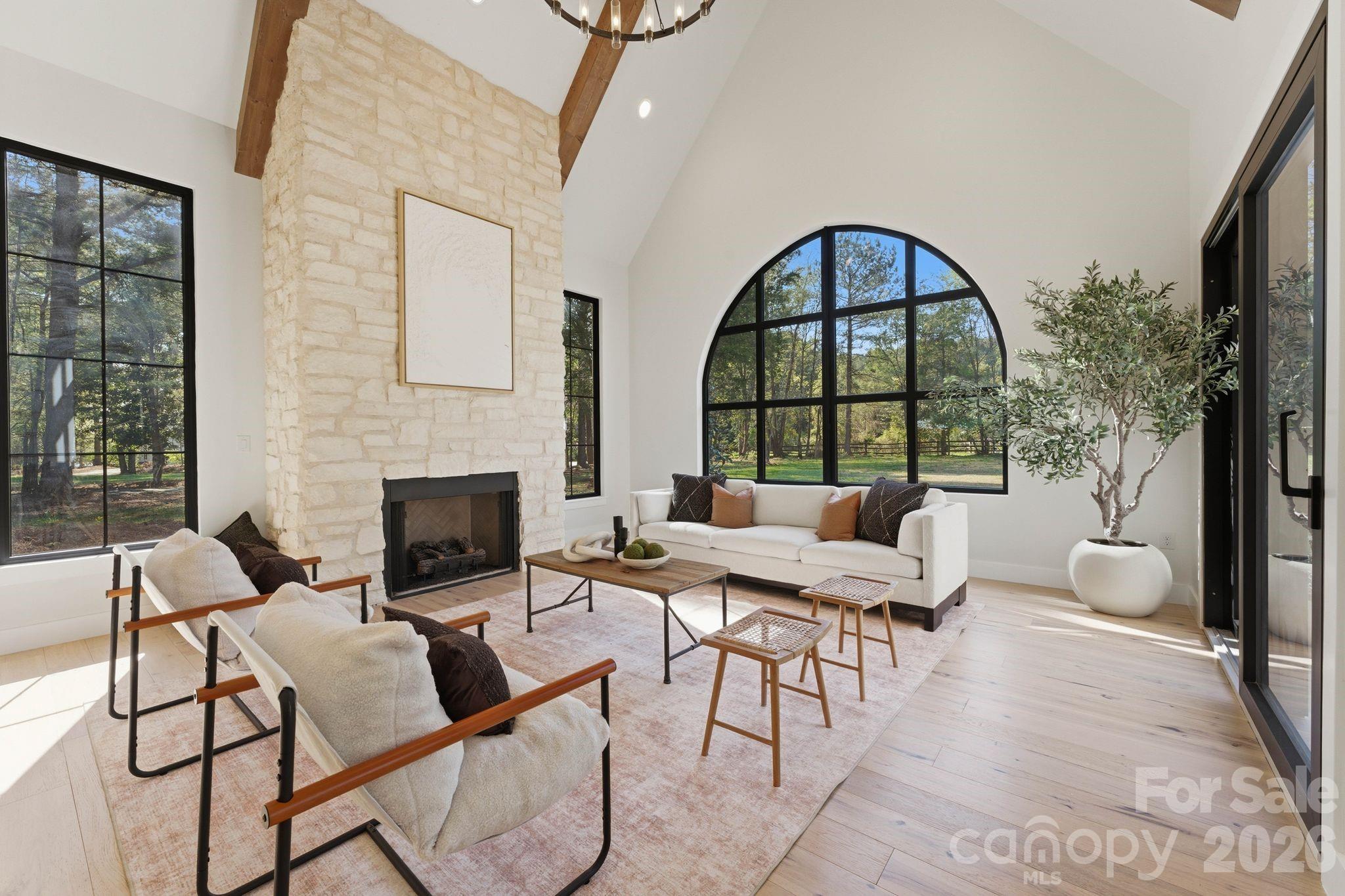 Queens Cove - Residential