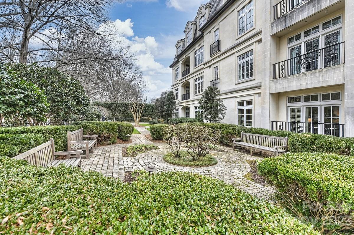 Myers Park - Residential