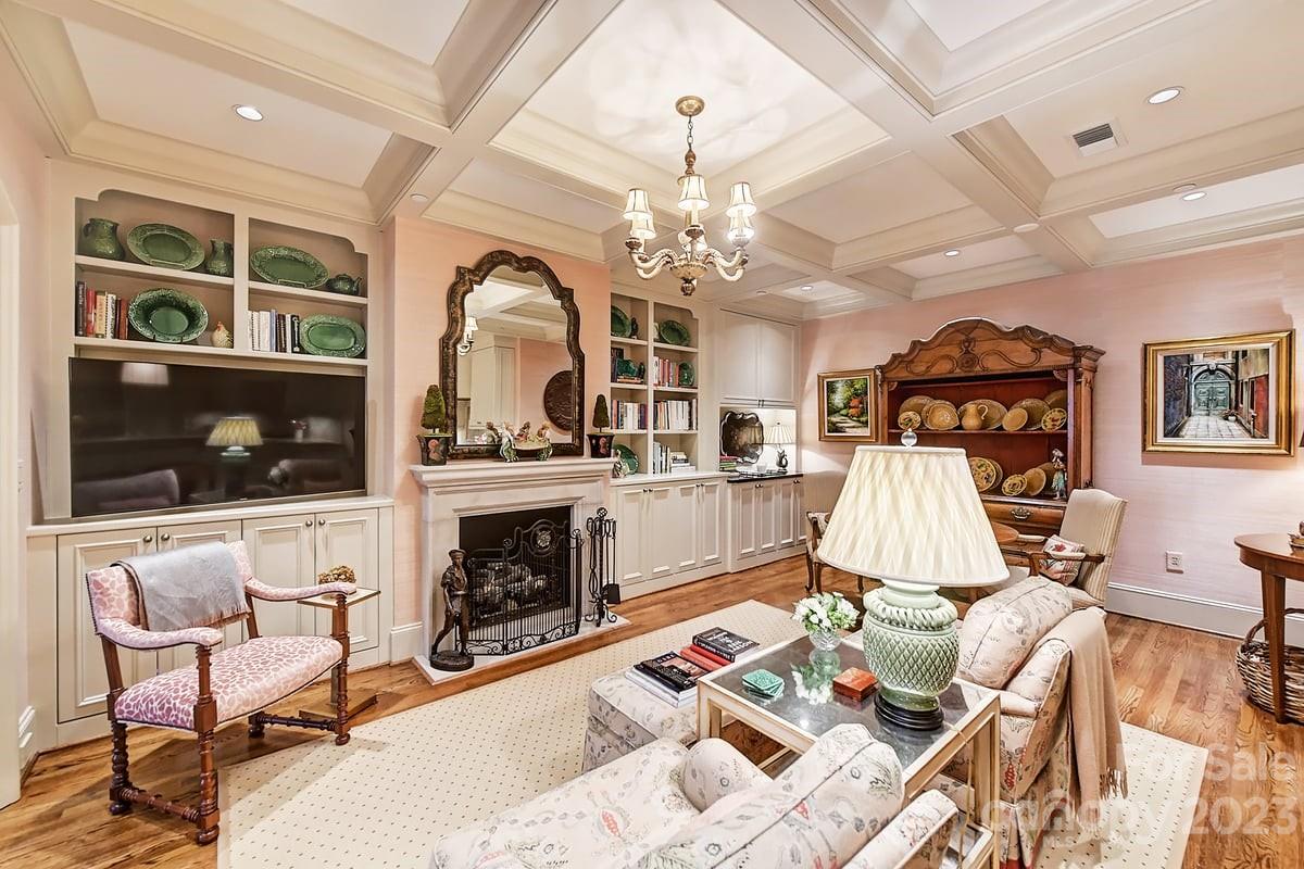 Myers Park - Residential