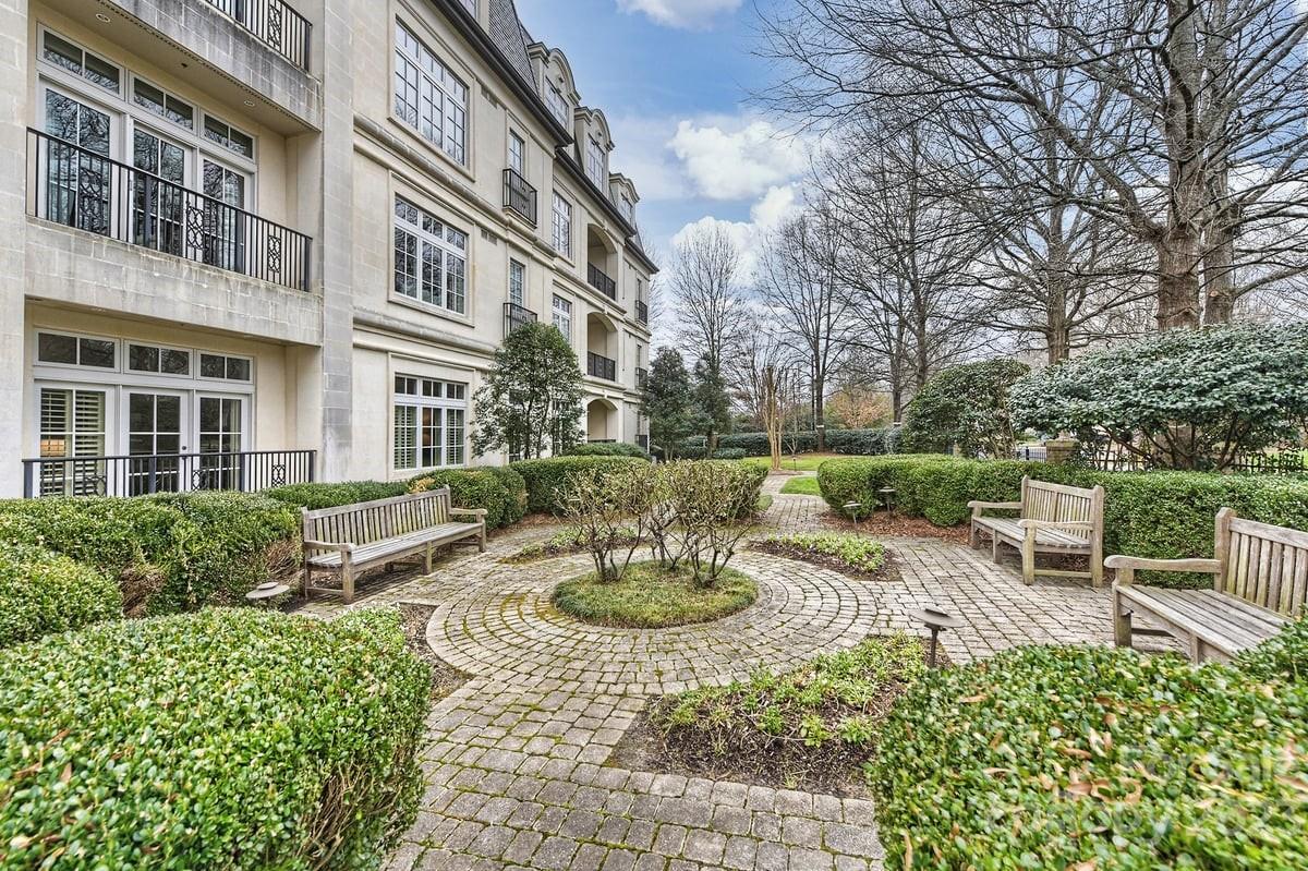 Myers Park - Residential