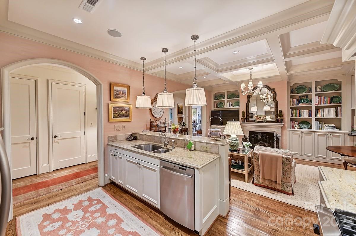 Myers Park - Residential