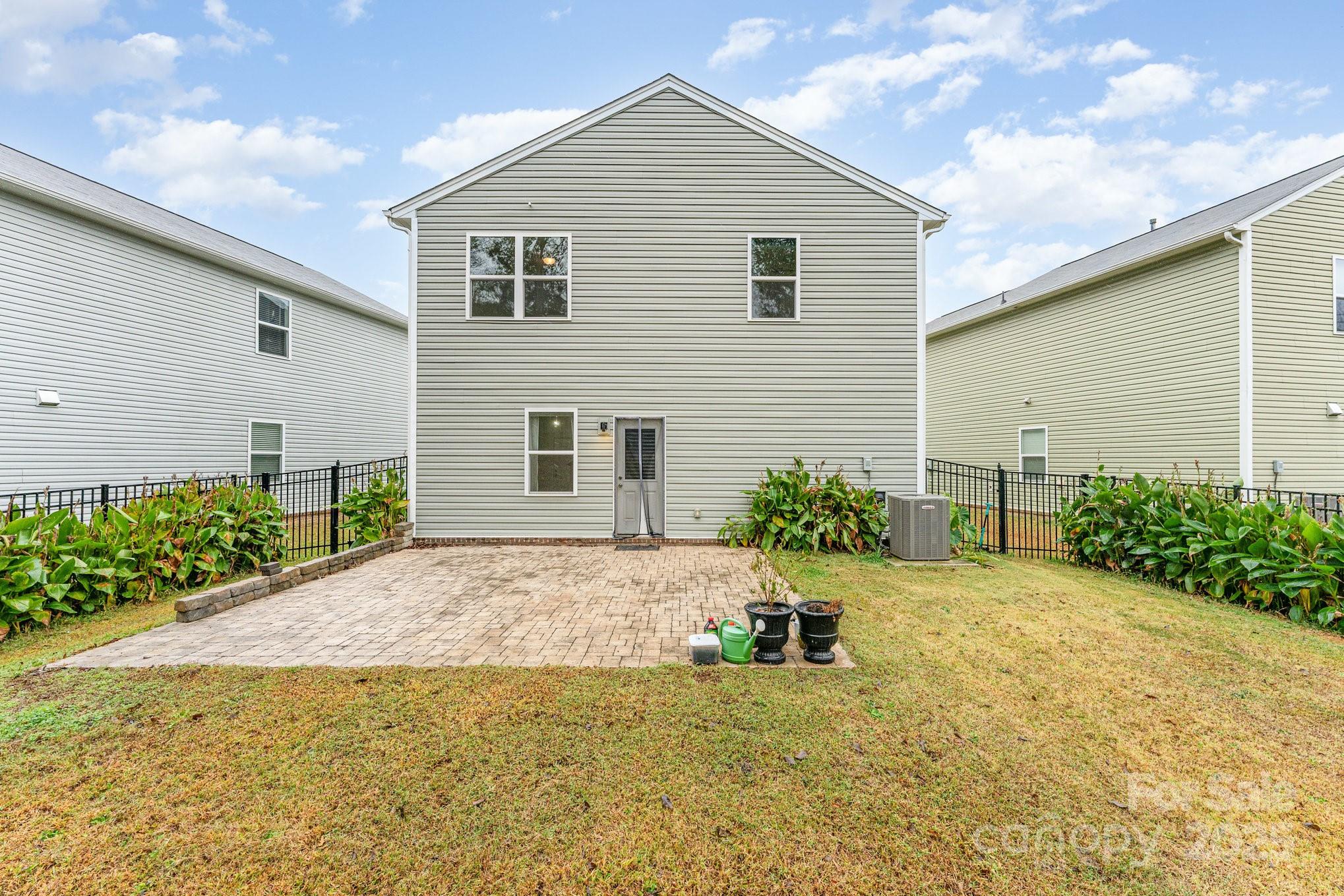 Starmount Cove - Residential