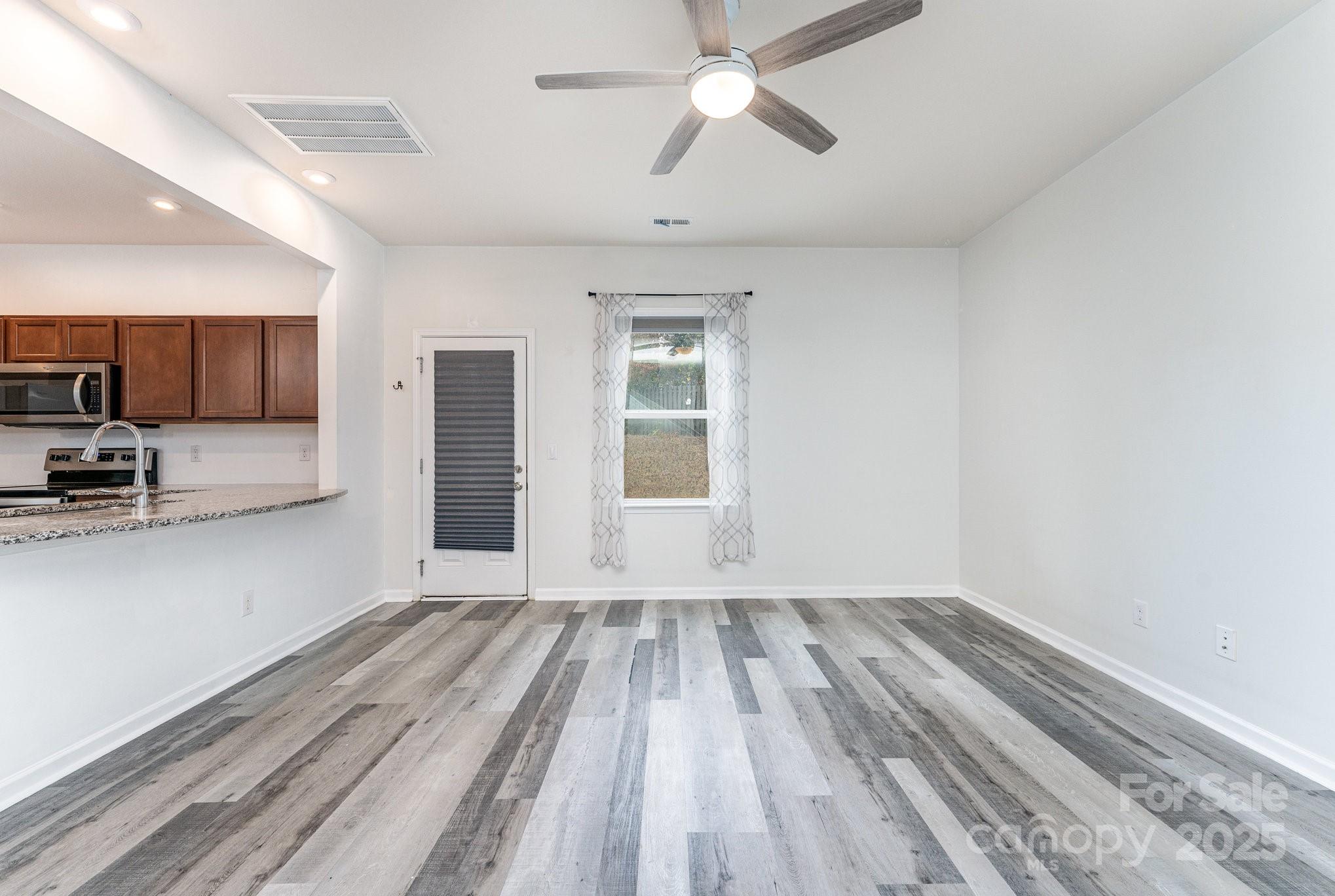 1526 Starmount Cove Lane 5