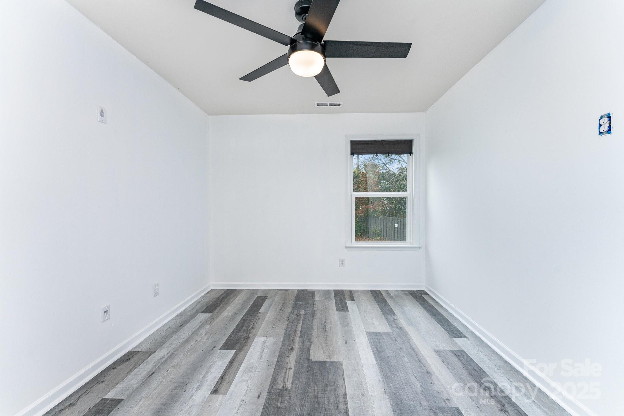 Starmount Cove - Residential