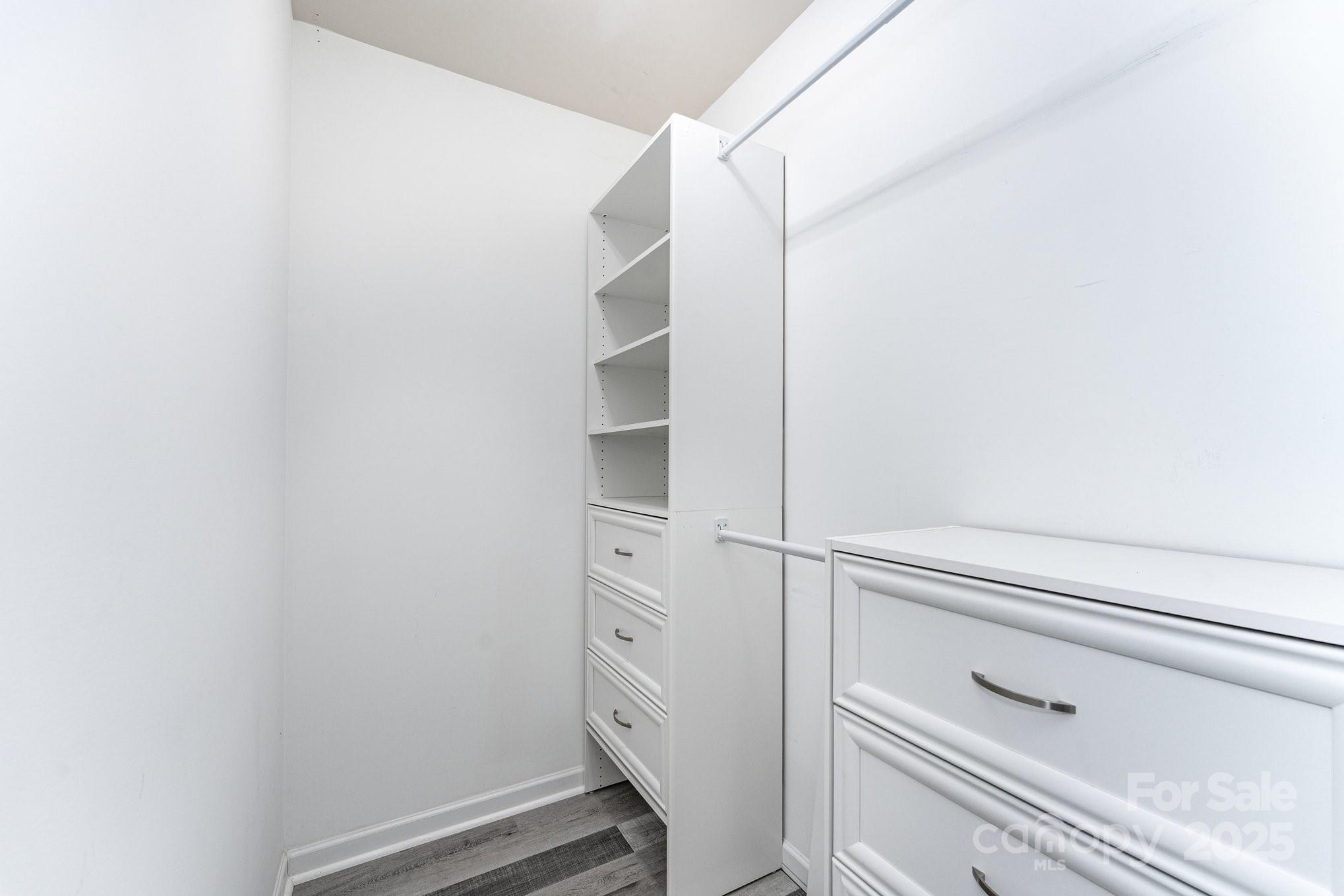 Starmount Cove - Residential