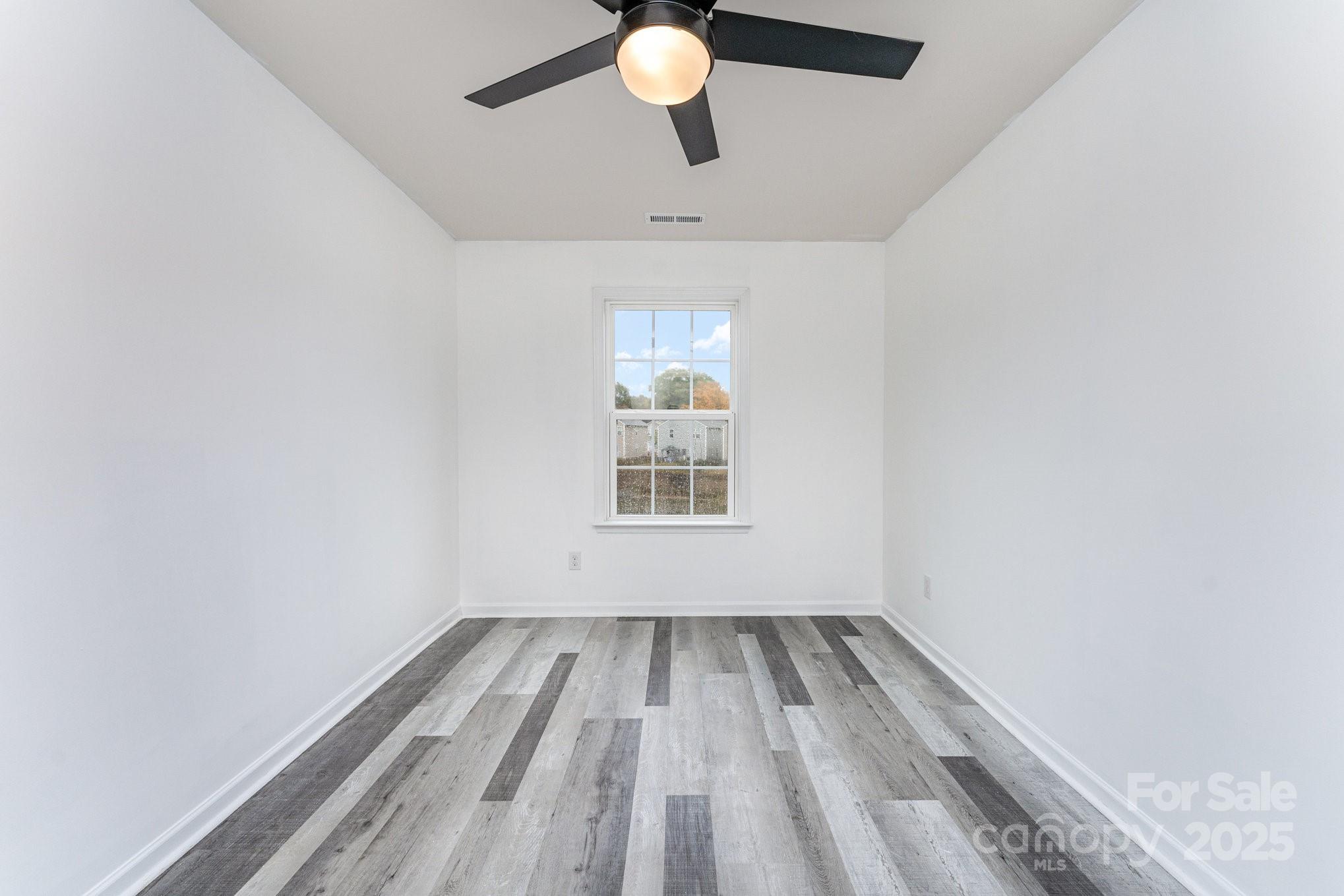 Starmount Cove - Residential