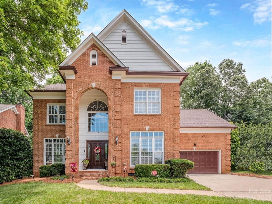 Welcome home to Sardis Plantation! This meticulously maintained home is in pristine condition & ready for the most discerning buyer. This stately full brick home sits on a quiet cul-de-sac and has exceptional outdoor living space & a spectacular screened porch.  The home features formal living & dining rooms (dining room currently an office) with hardwood floors. The great room has custom built-in shelving, gas log fireplace, granite surround, & mantle. The breakfast area & kitchen have tile floors, breakfast bar, stainless appliances, built-in microwave, under cabinet lighting & overlook your private rear yard. The 2nd floor primary bedroom has vaulted ceiling & updated primary bath with tile flooring, dual vanity, subway tile tub surround & walk-in shower that lead to a custom primary closet.  The guest rooms are all spacious & the 4th could be a nice bonus room.  Check out the sealed crawlspace '19, new gutters '20, & new roof '22. Great schools are a bonus! See this one today!