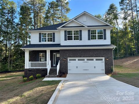 Photo of 2915 Waterford Lane #33 B, Albemarle, NC 28001 (MLS # 4313992)