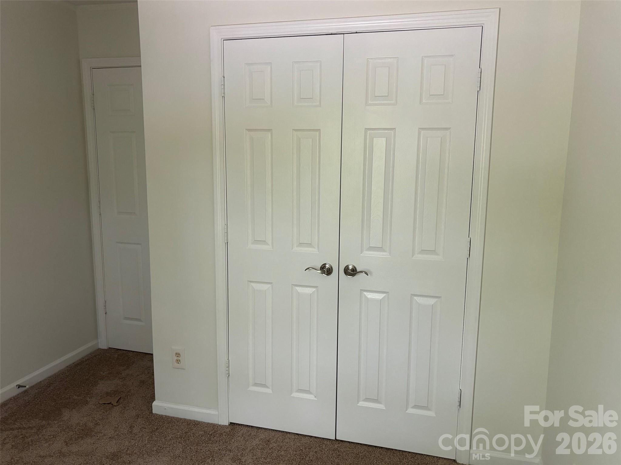 Hunters Ridge At The Crsg - Residential