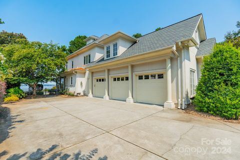 A home in Mooresville