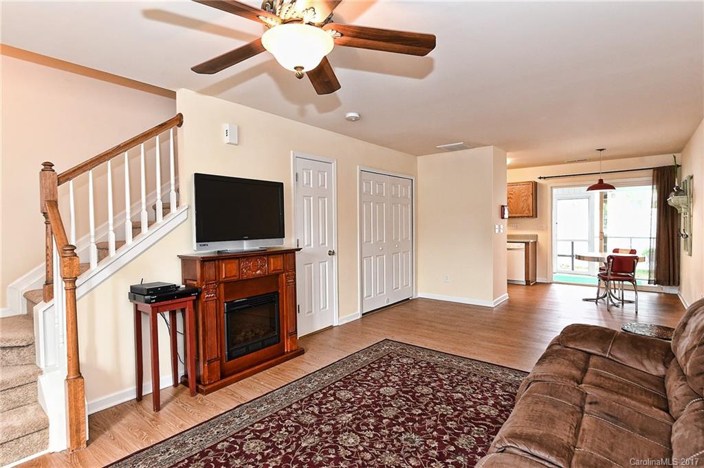 Woodburn Crossing - Residential