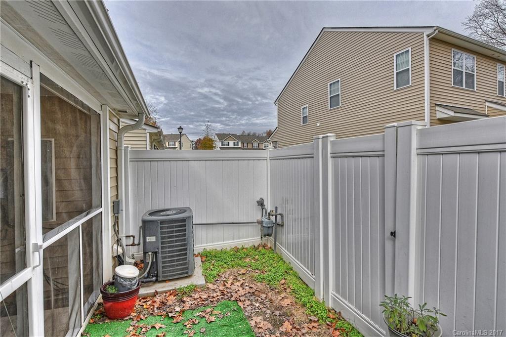 Woodburn Crossing - Residential