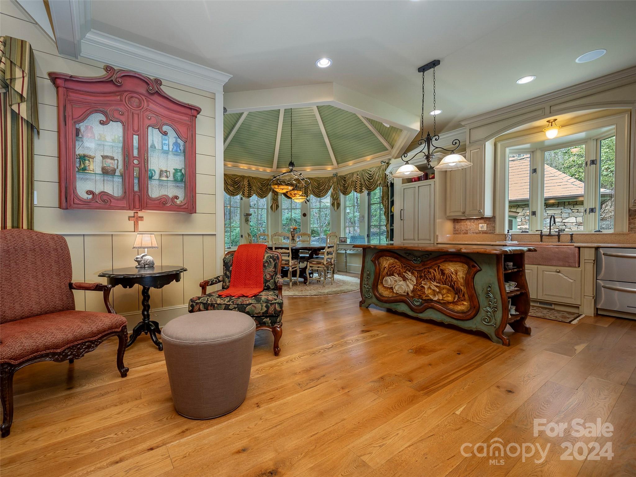 Champion Hills - Residential