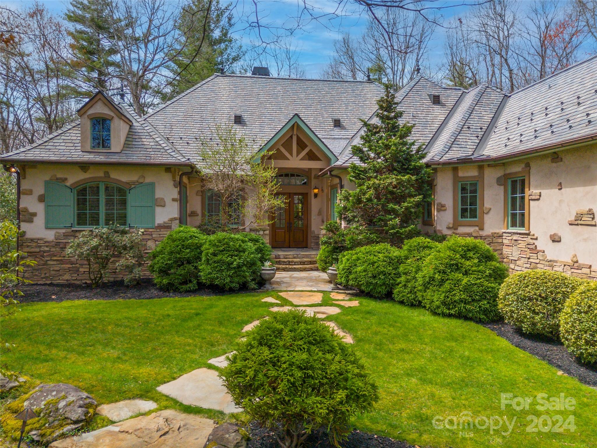 Champion Hills - Residential