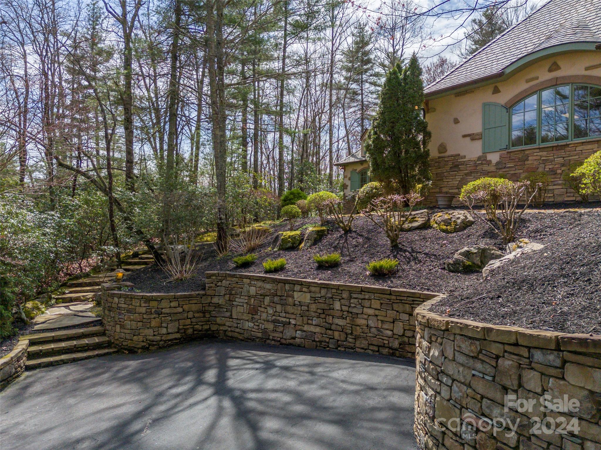 Champion Hills - Residential