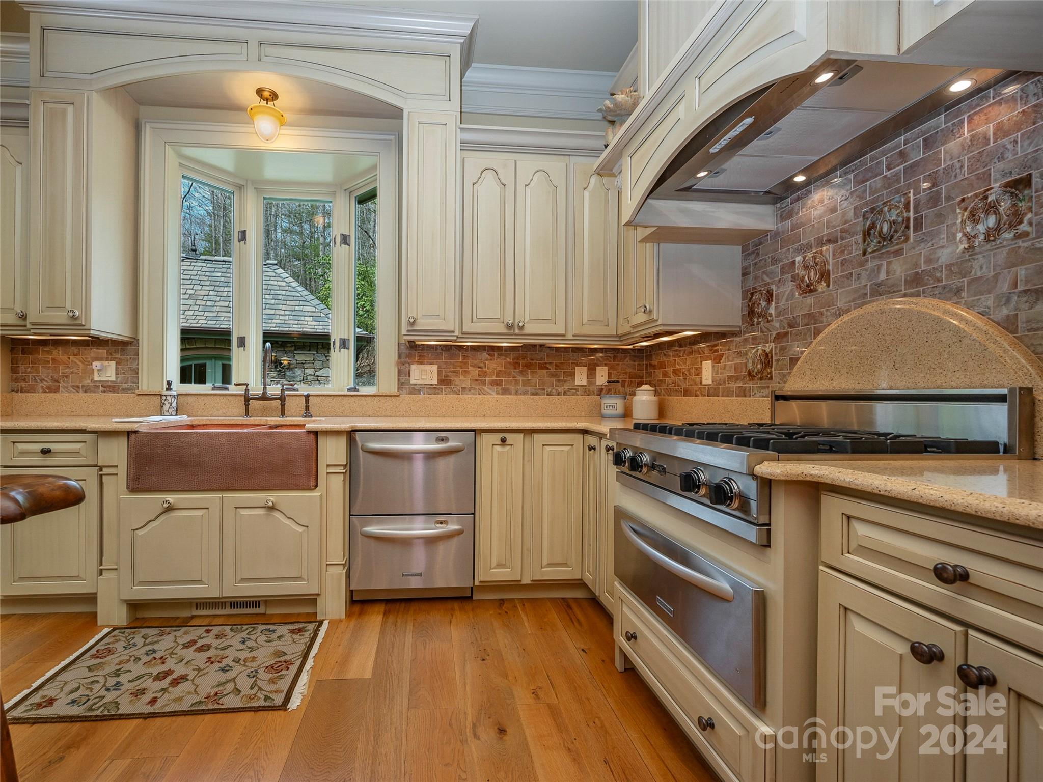 Champion Hills - Residential