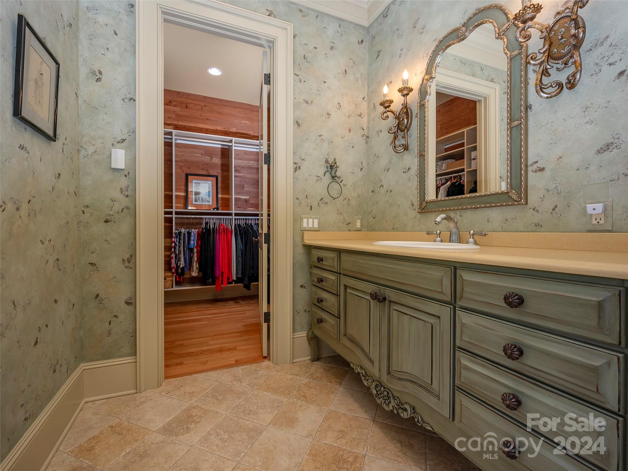 Champion Hills - Residential