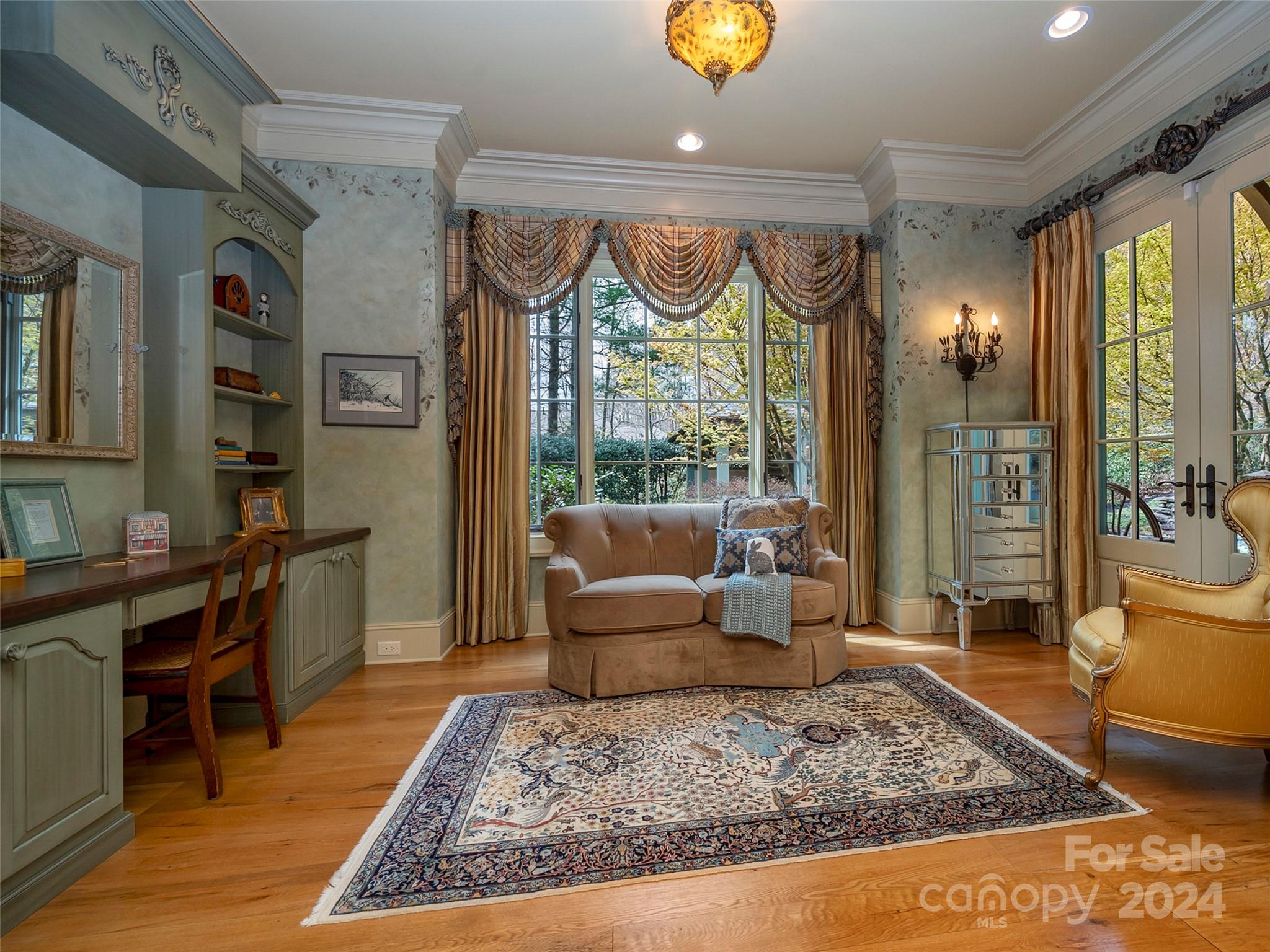 Champion Hills - Residential