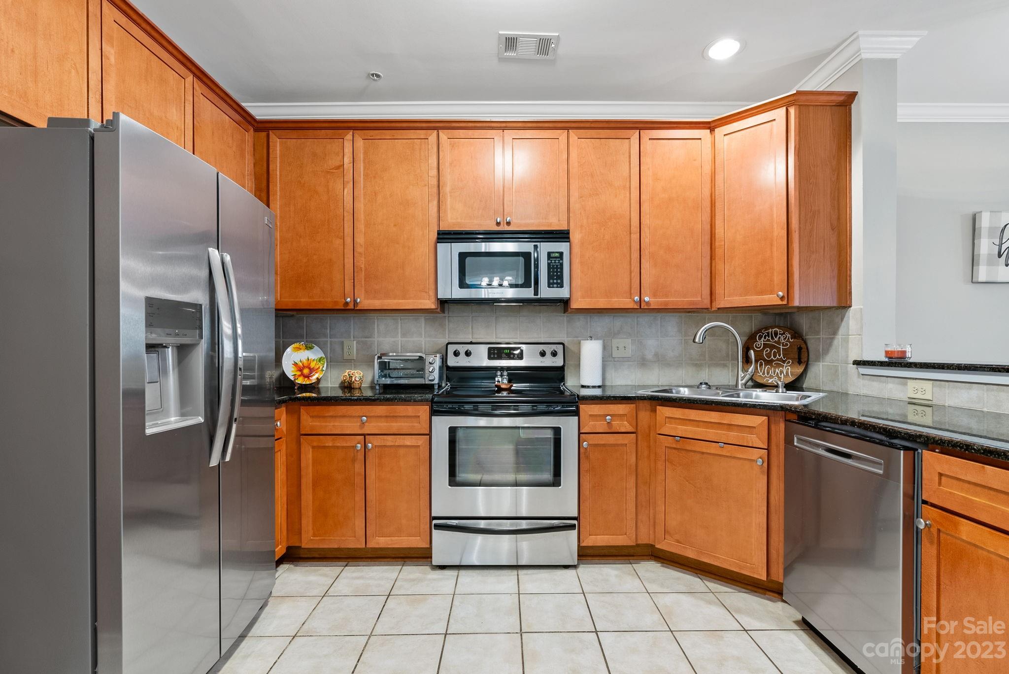 Beaucatcher House - Residential