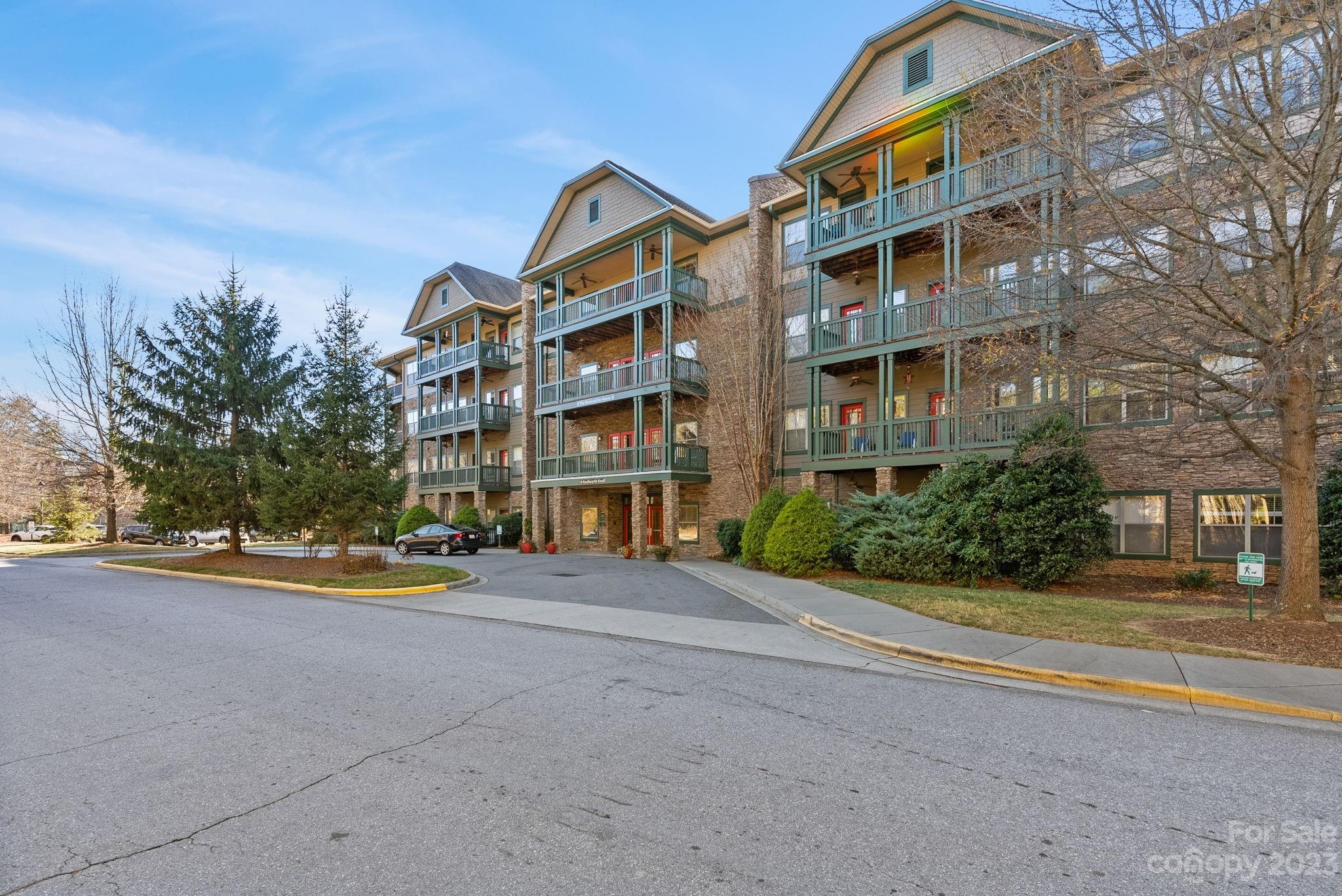 Beaucatcher House - Residential