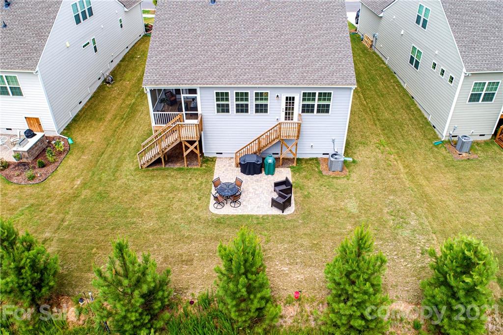 Tree Tops - Residential