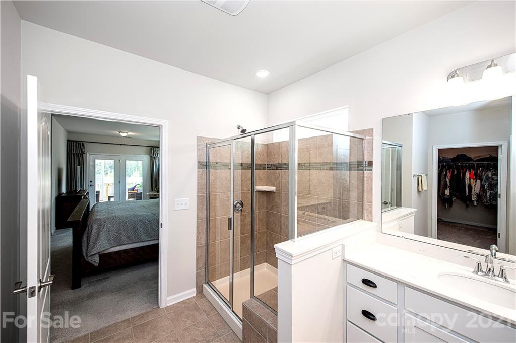 Tree Tops - Residential